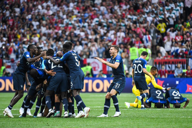 未来辉煌不 未来辉煌不