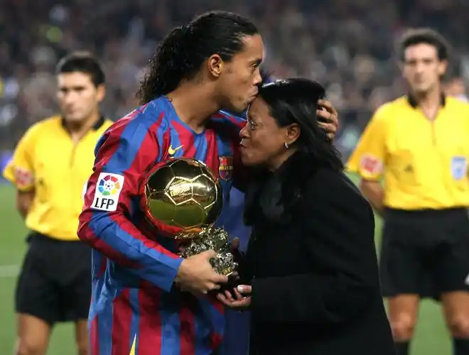 发了广泛关 发了广泛关