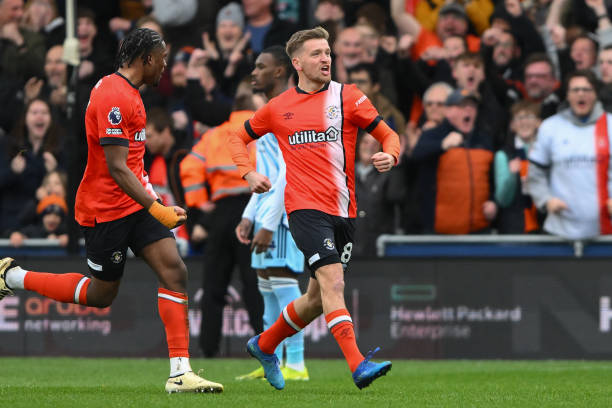 的压倒性优 的压倒性优