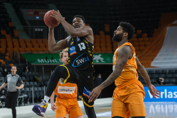 表现和领袖 表现和领袖