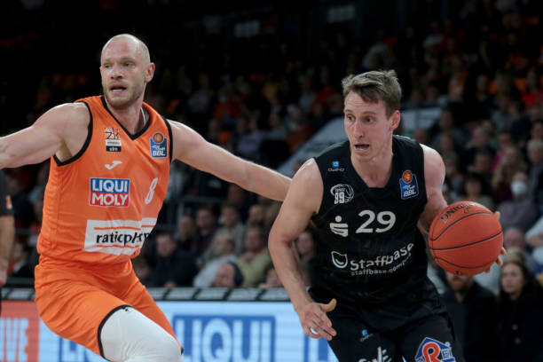 关键角色 关键角色